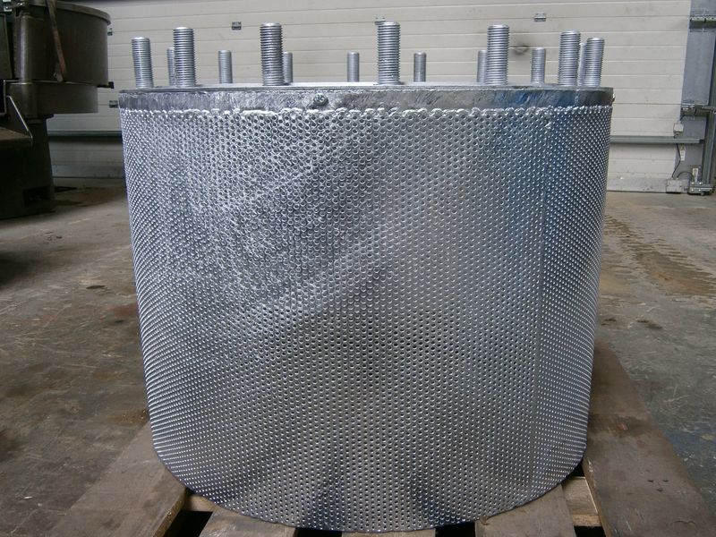 Suction basket